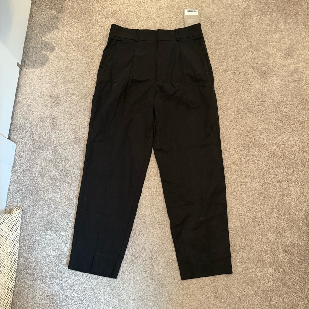 Everlane The Tencel Way-High Taper Pant Black Pleated Trousers NWT Size 6